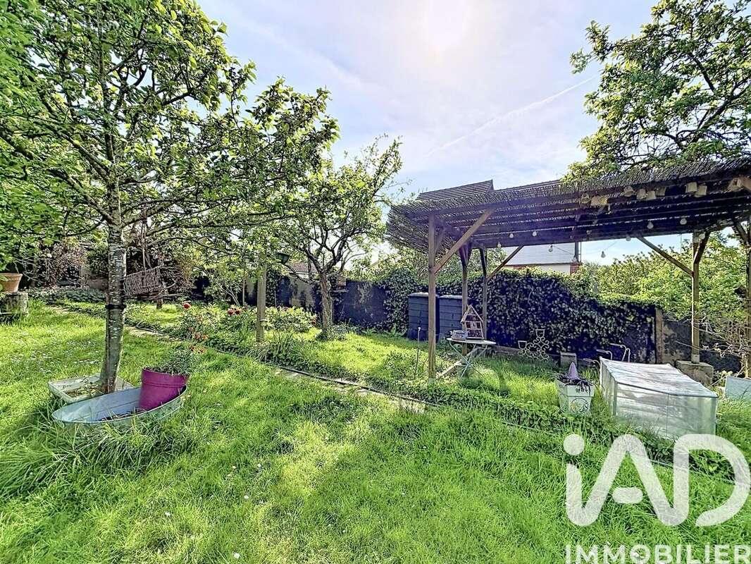 Maison 87 m² à Luce  - photo 9
