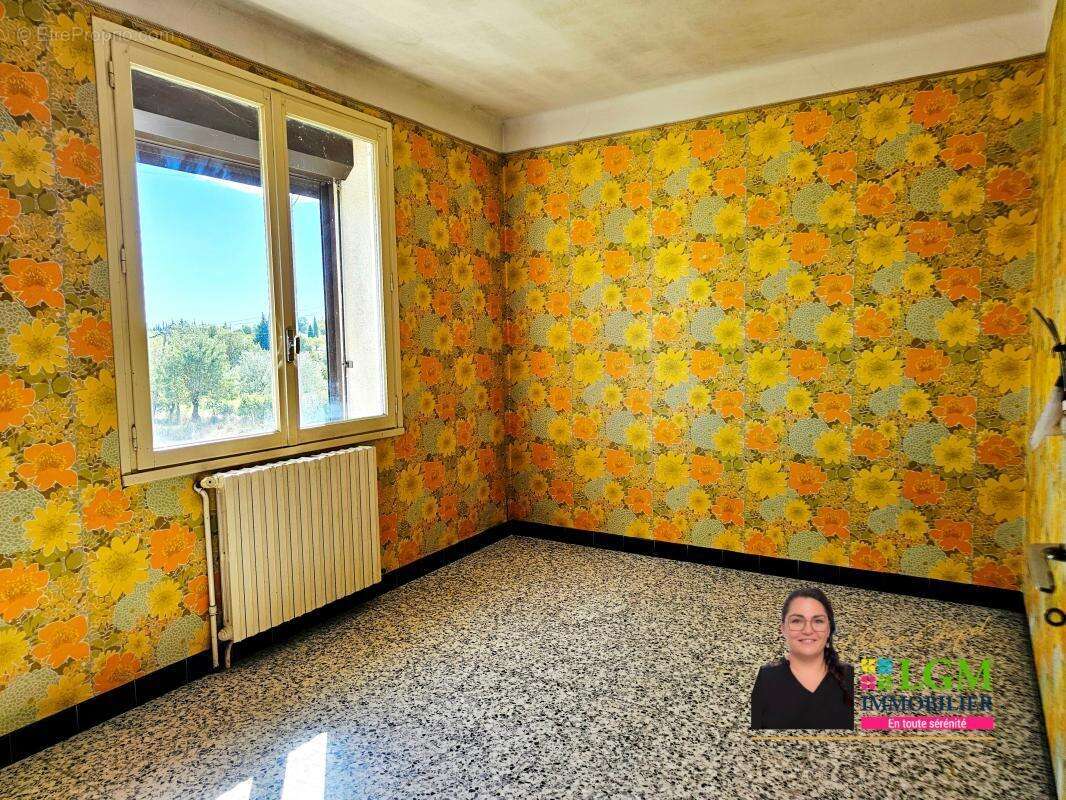 Maison à SAINT-HILAIRE-DE-BRETHMAS