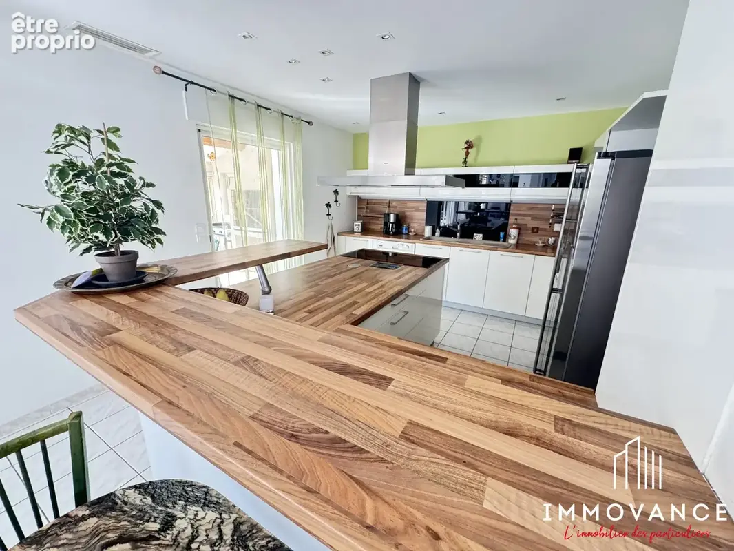 Maison 7 pièces 240 m² à vendre à Saint-Clement-De-Riviere (34980) - photo 6