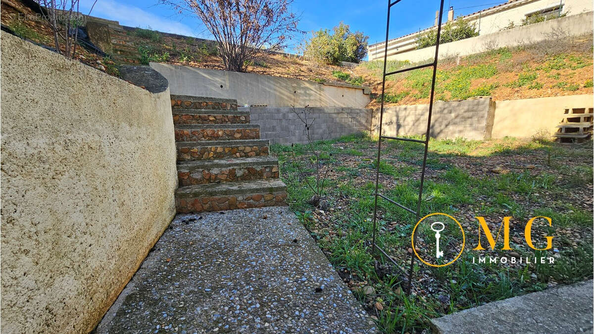 Maison 6 pièces environ 135 m2 Terrain 899m2 - photo 23