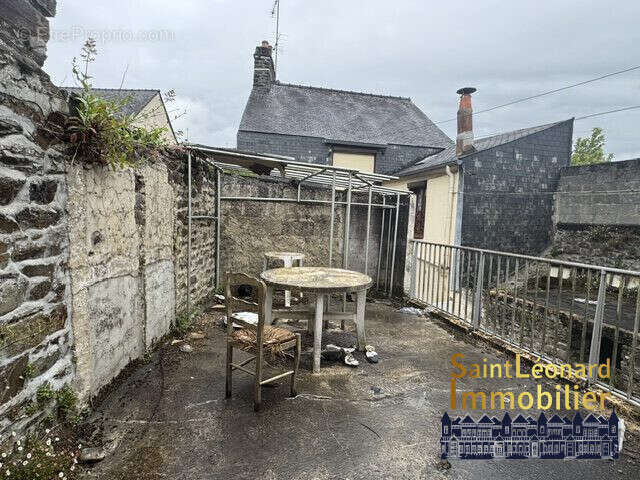 Appartement à FOUGERES