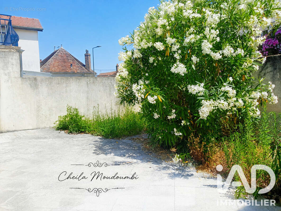 Photo 2 - Maison à SENS