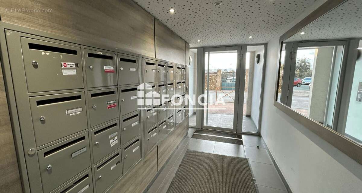 Appartement à LE LUC