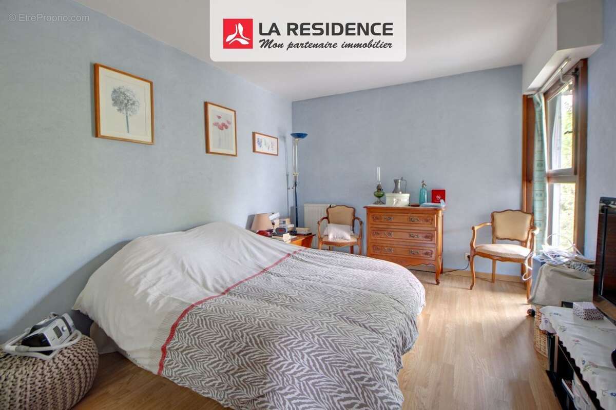 Appartement à PLAISIR