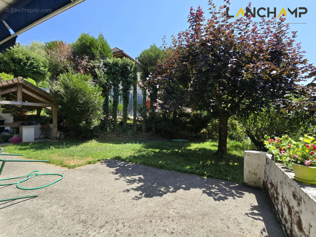 Ruffieux - maison traditionnelle - deux logements.possibles - photo 13