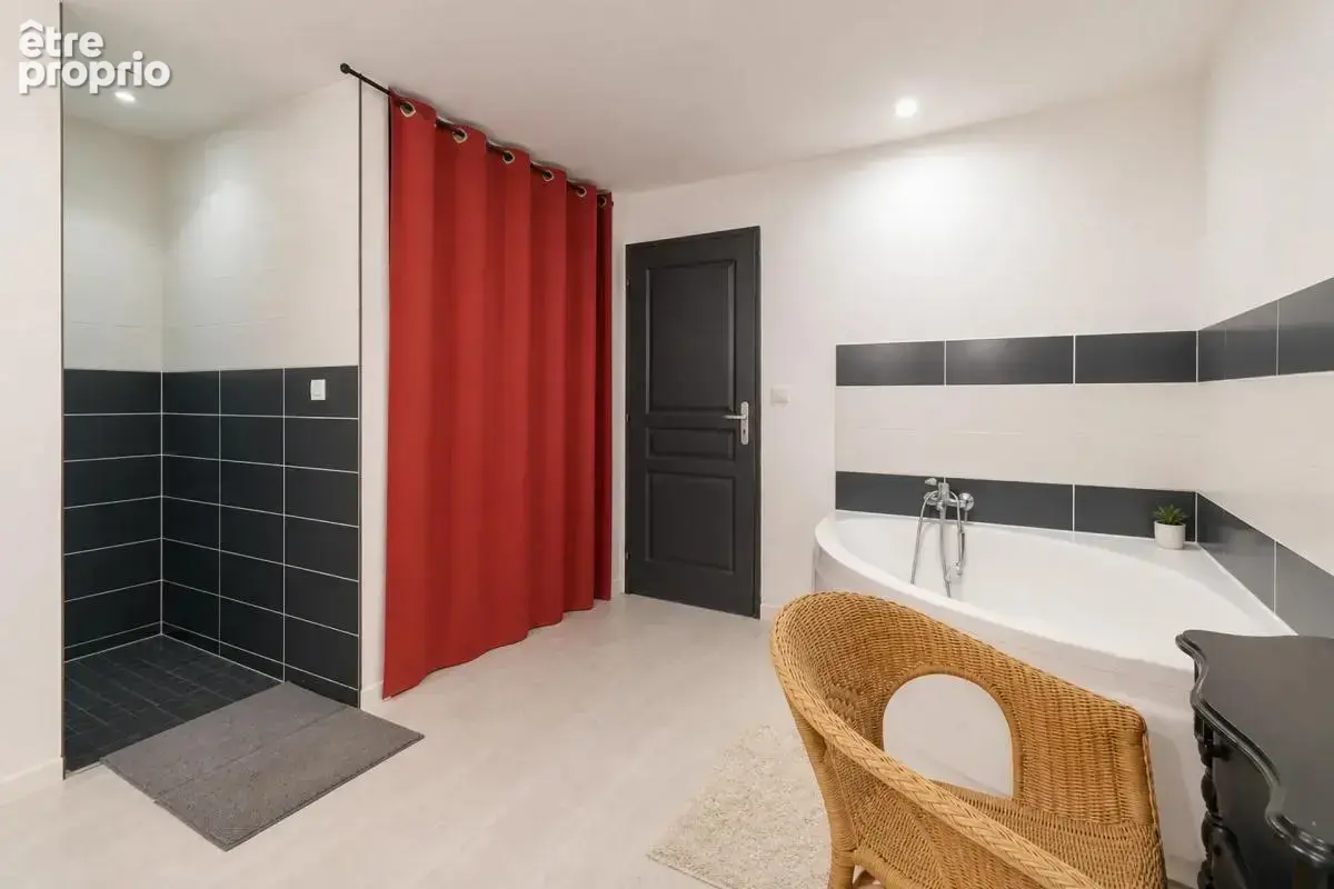 Maison de 6 pièces de 315 m² à Bénaménil - photo 21