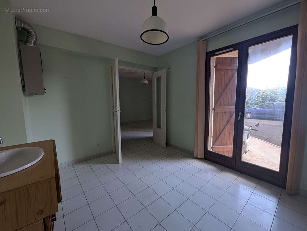 Appartement  T3 Bastia Sud - photo 6