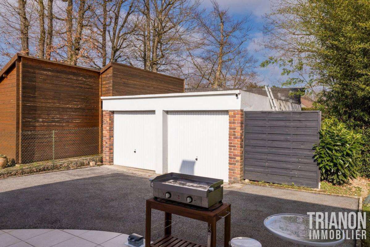 Maison à LE MESNIL-SAINT-DENIS