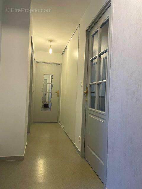 Appartement 72 m² à Vannes  - photo 9