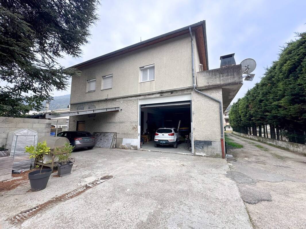 Maison à EYBENS