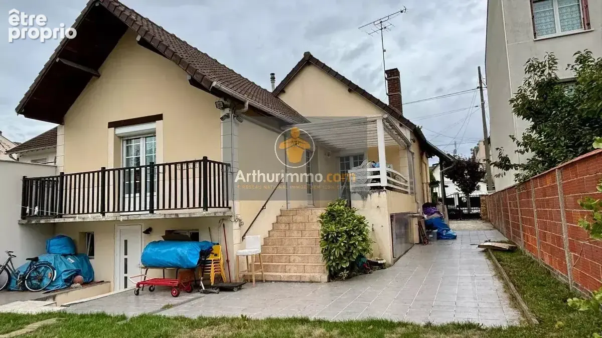 Photo Maison à Arnouville-Les-Gonesse au prix de 399 000€