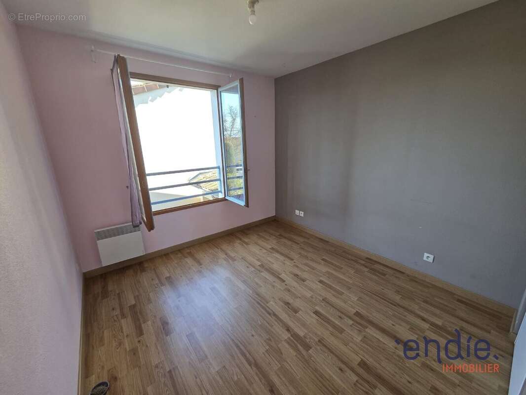Appartement à LABASTIDE-BEAUVOIR