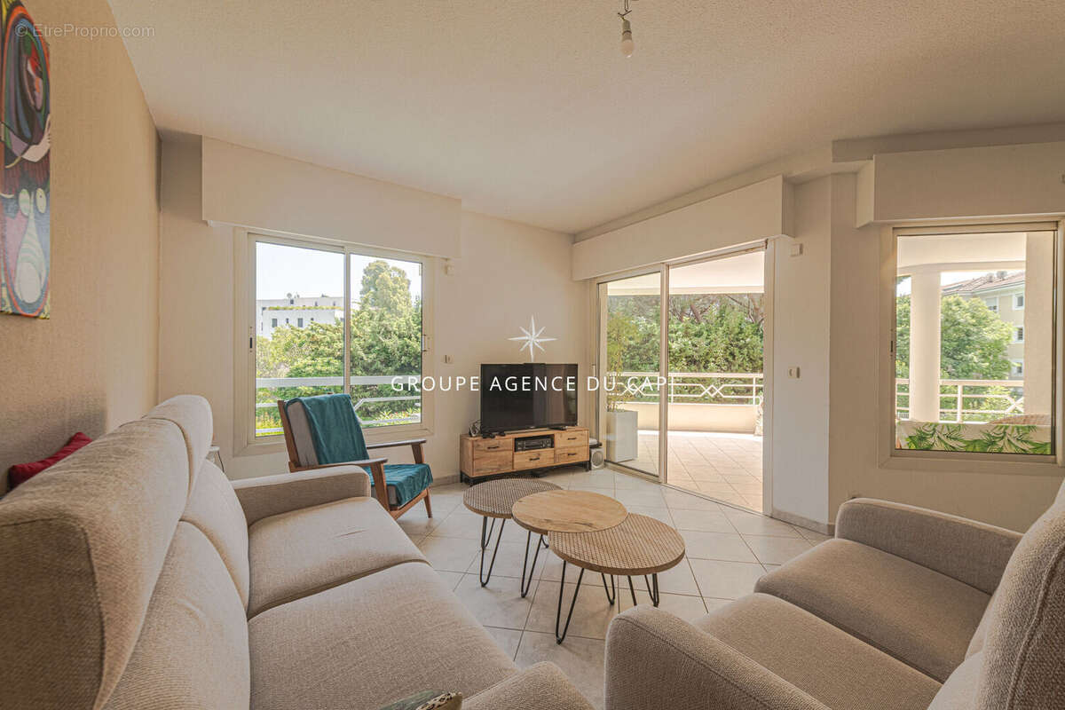 Appartement à SAINT-RAPHAEL