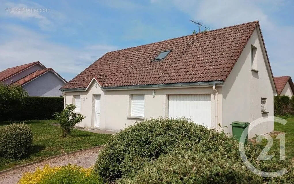 Maison à GOLBEY