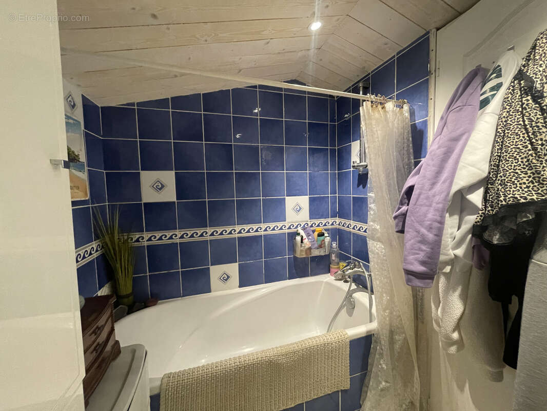 Maison à L&#039;EPINE