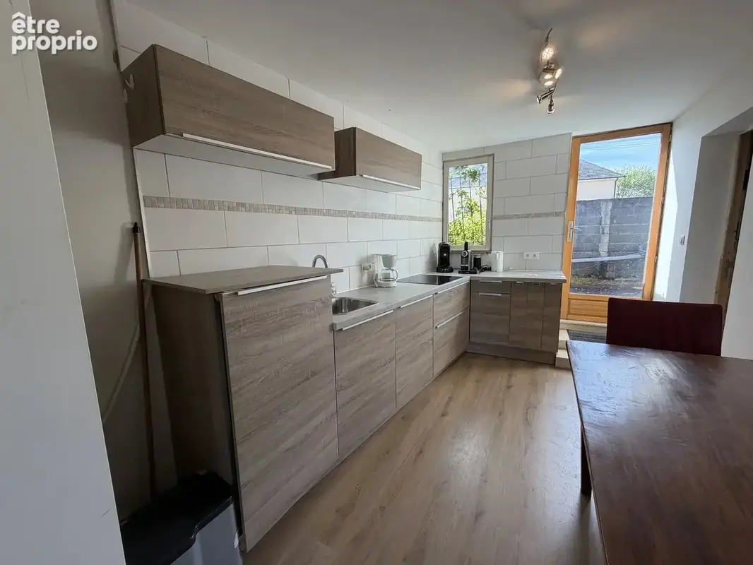 Maison à vendre avec un grand atelier en périphérie de Luzy - photo 4