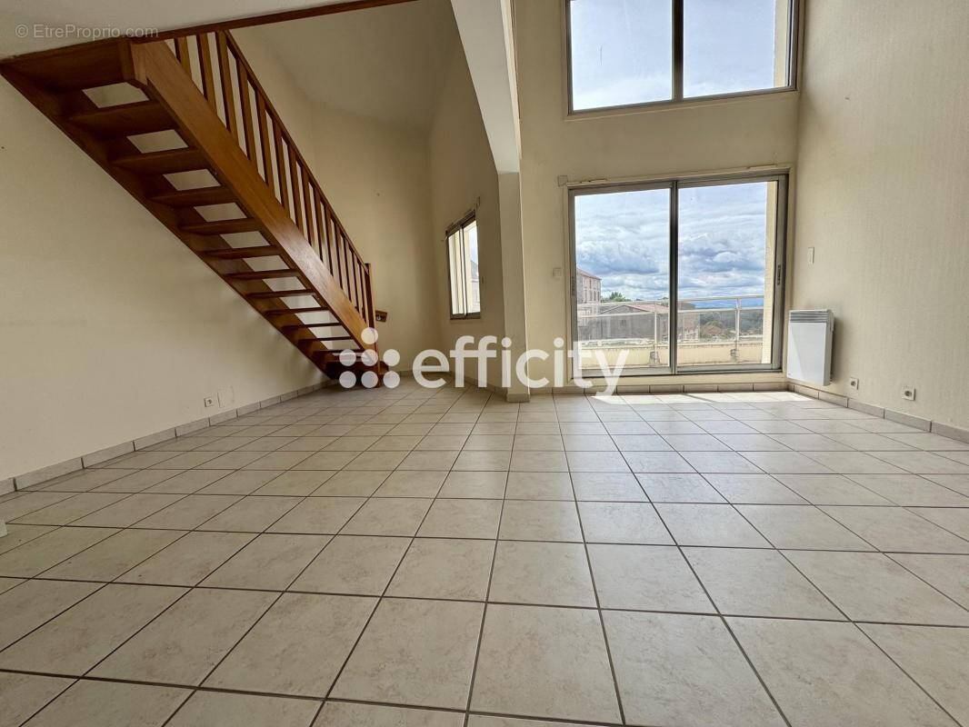 Appartement à THIERS