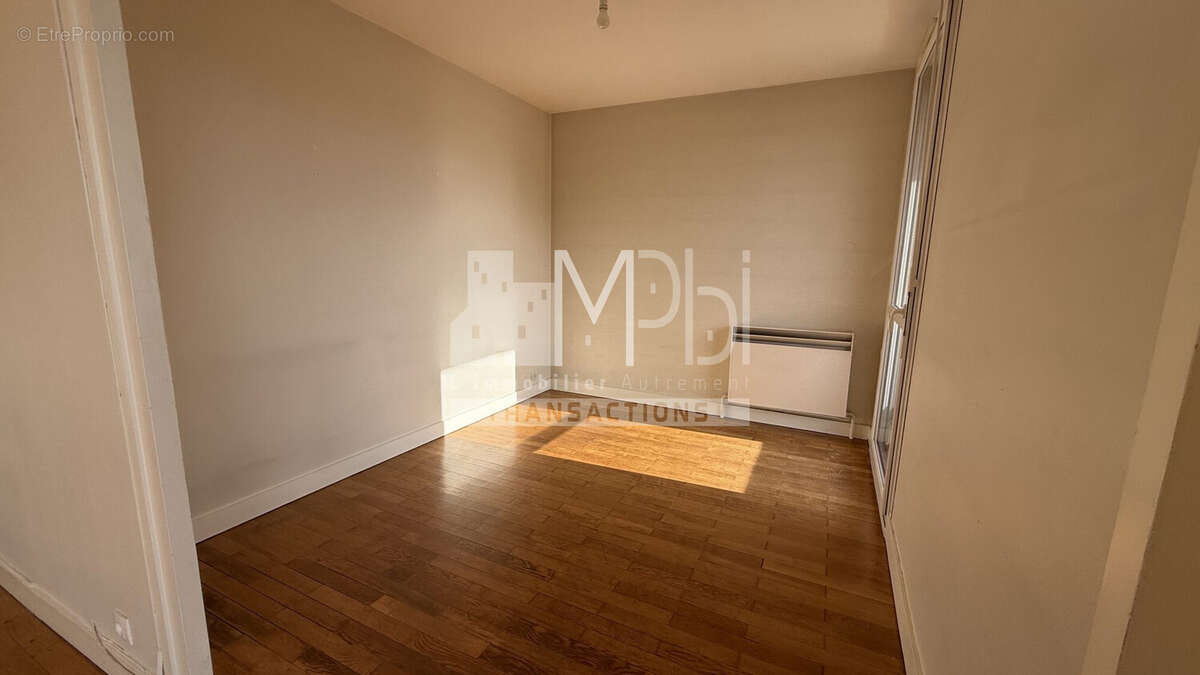 Appartement 73 m² à Bourg-En-Bresse  - photo 2