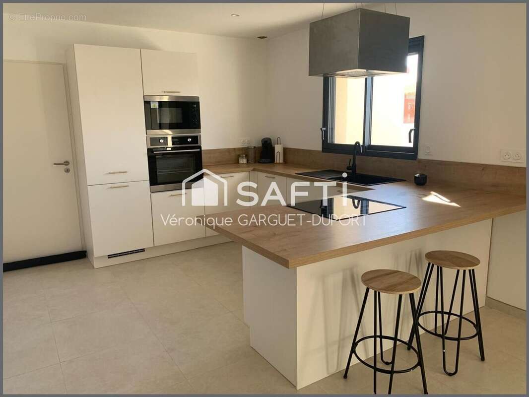 Photo 3 - Maison à GINESTAS