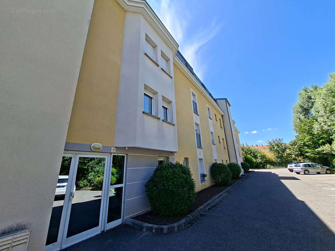 Appartement climatise !  t3. dernier etage terrasse 33m² . garage box. chateauvert 26000 valence - photo 12
