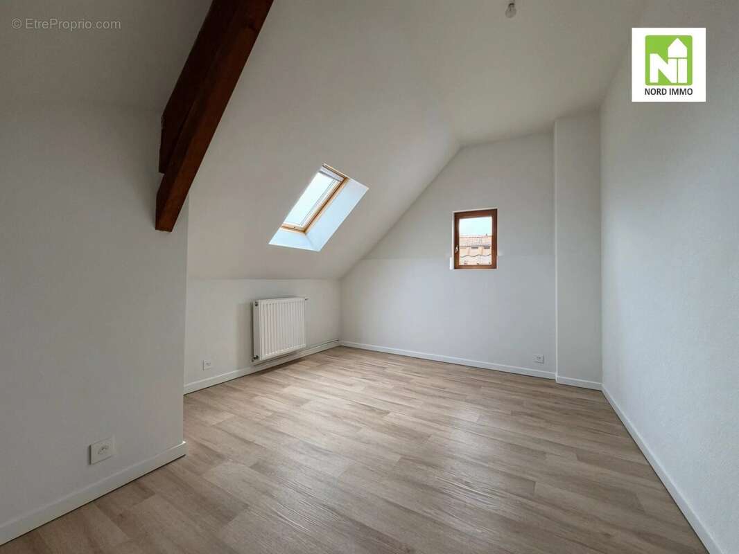 Maison à MONCHEAUX