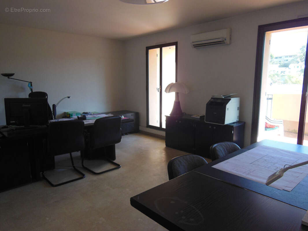 Appartement à VILLENEUVE-LOUBET