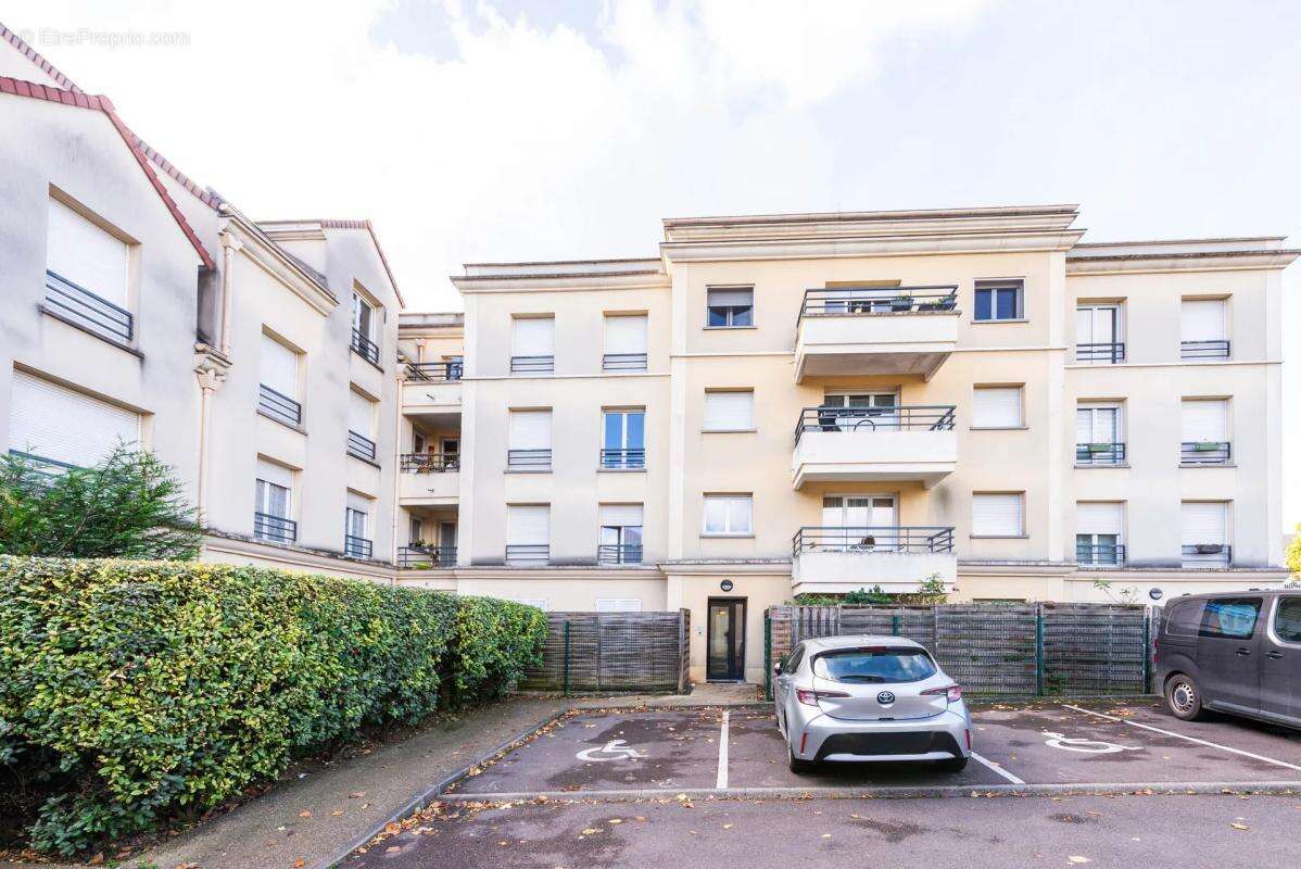 Appartement à SARCELLES