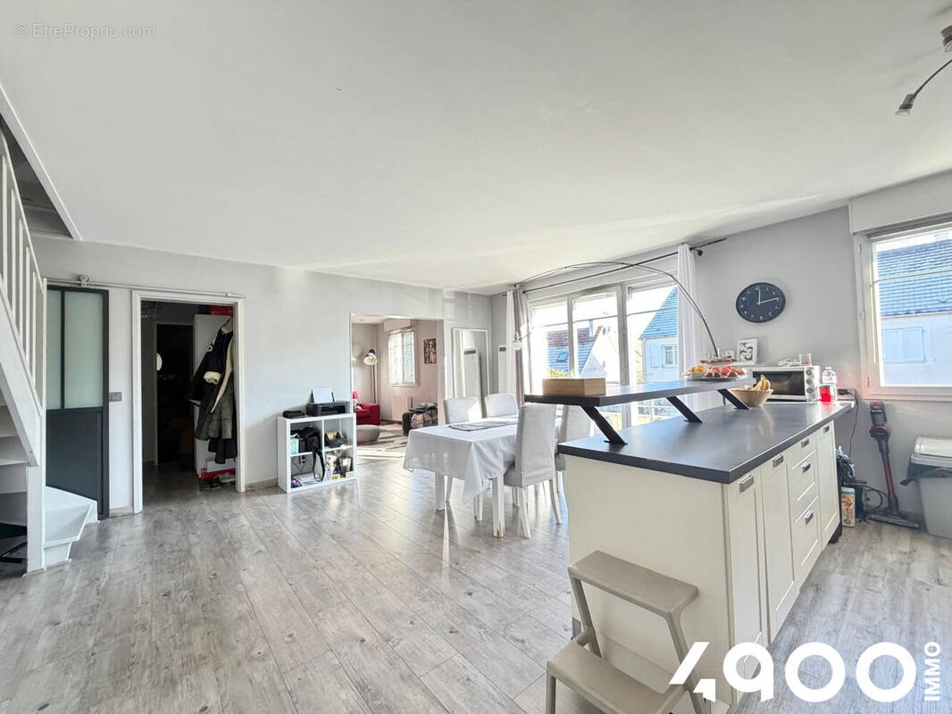 Appartement à RIS-ORANGIS