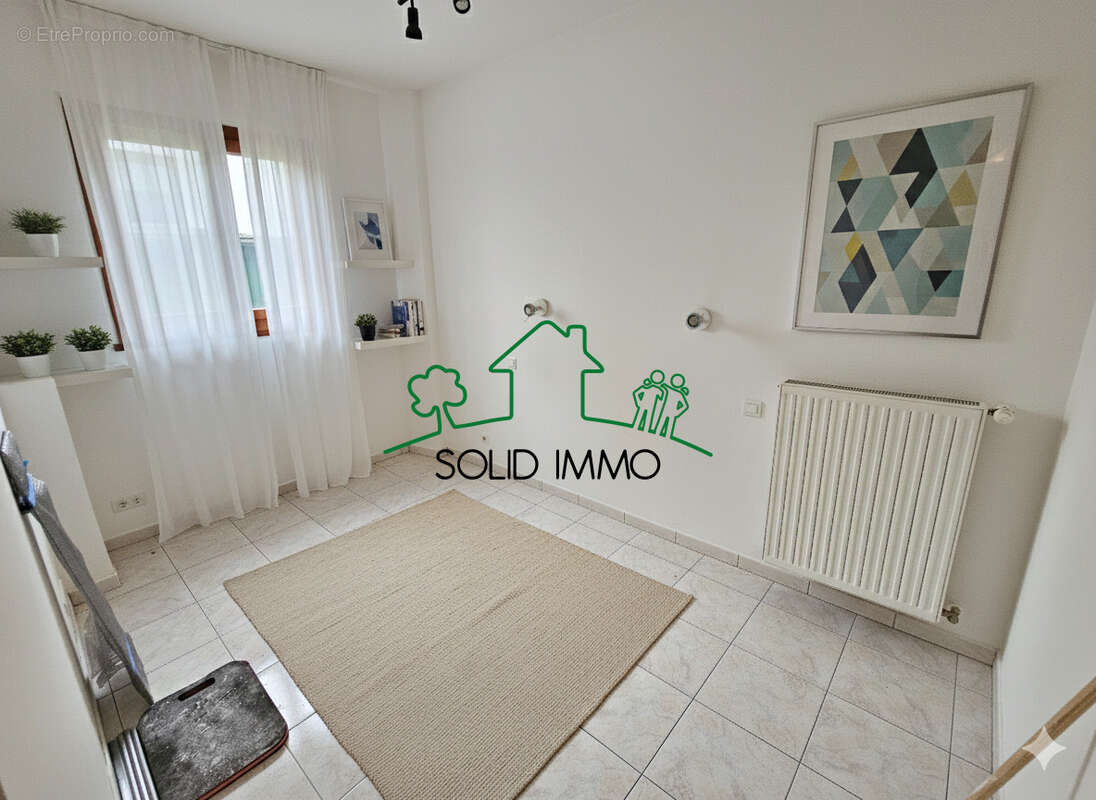 Appartement à ROMAINVILLE