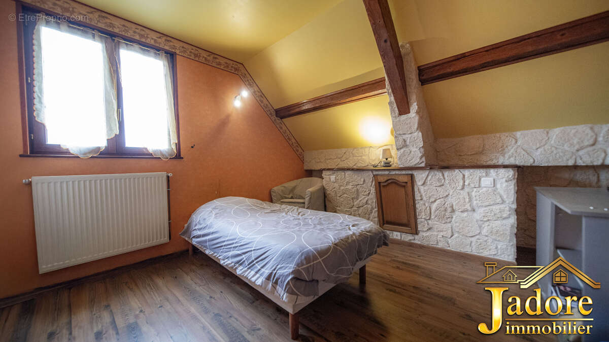 *** trop tard *** maison vue dominante - photo 11