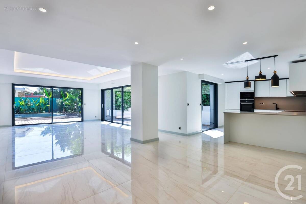 Appartement à SAINT-JEAN-CAP-FERRAT