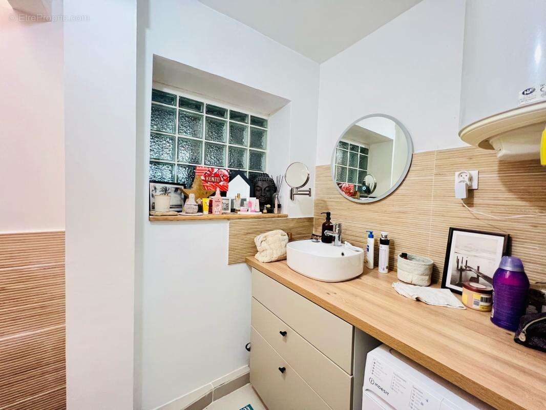 Appartement à SANARY-SUR-MER
