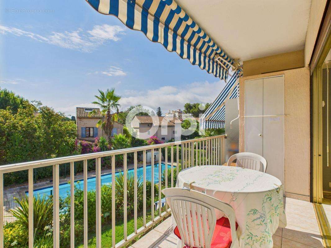 Appartement à MANDELIEU-LA-NAPOULE