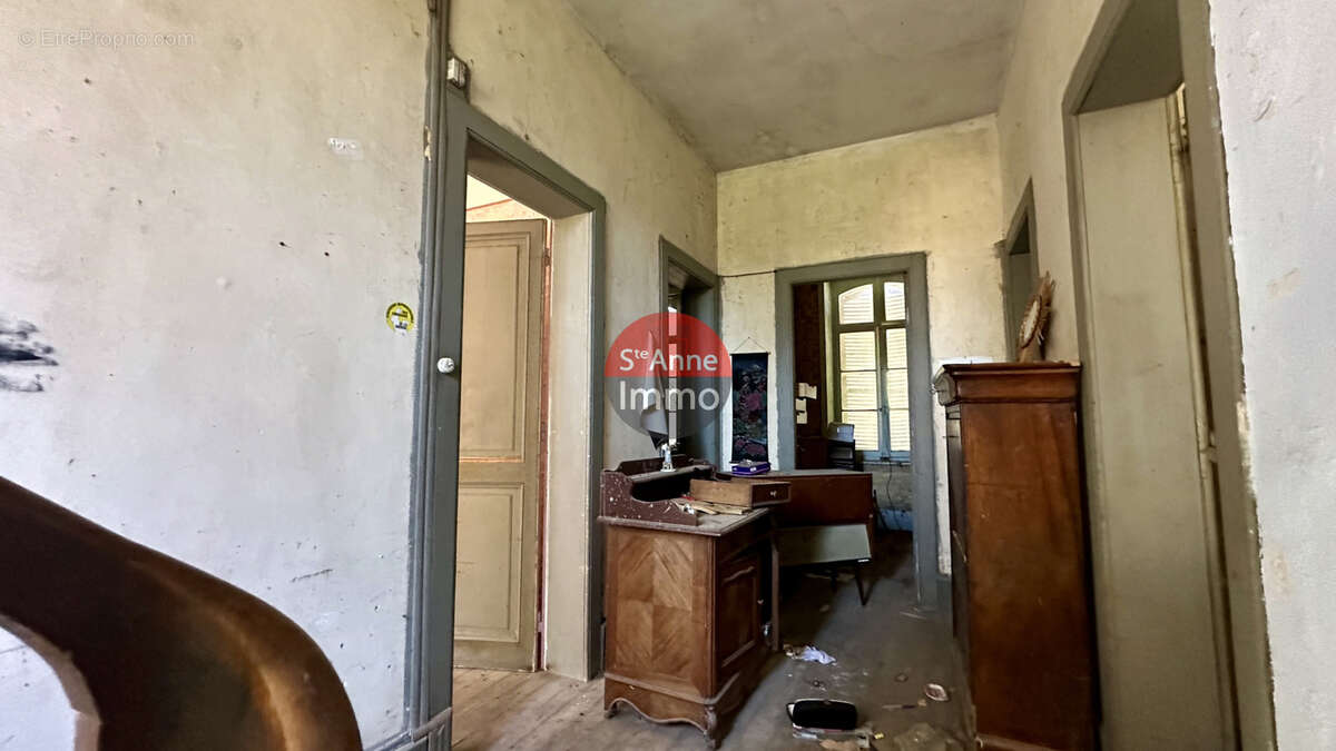 Maison à FREMONTIERS