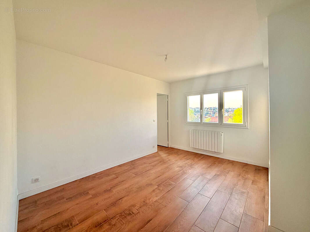 Appartement à CHOISY-LE-ROI