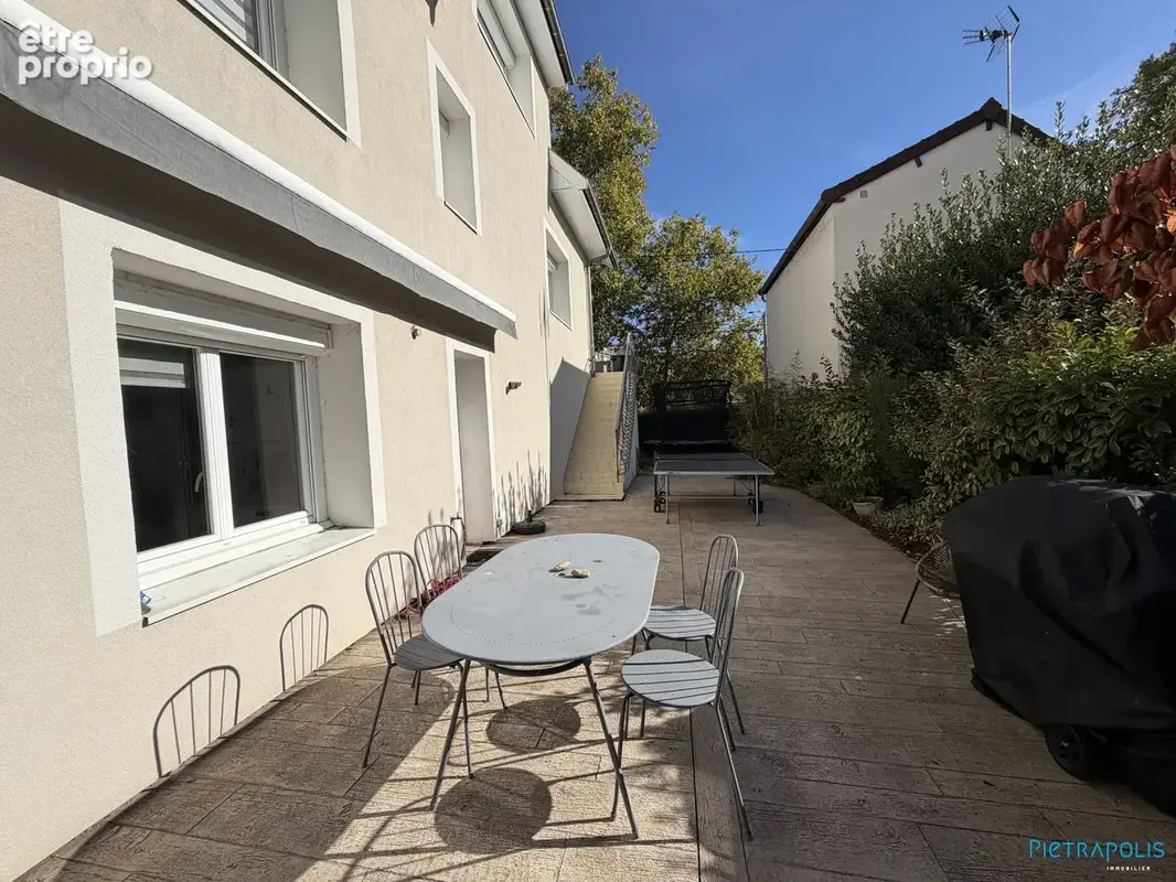 Maison 7 pièces 195 m² à vendre à Chalon-Sur-Saone (71100) - photo 3