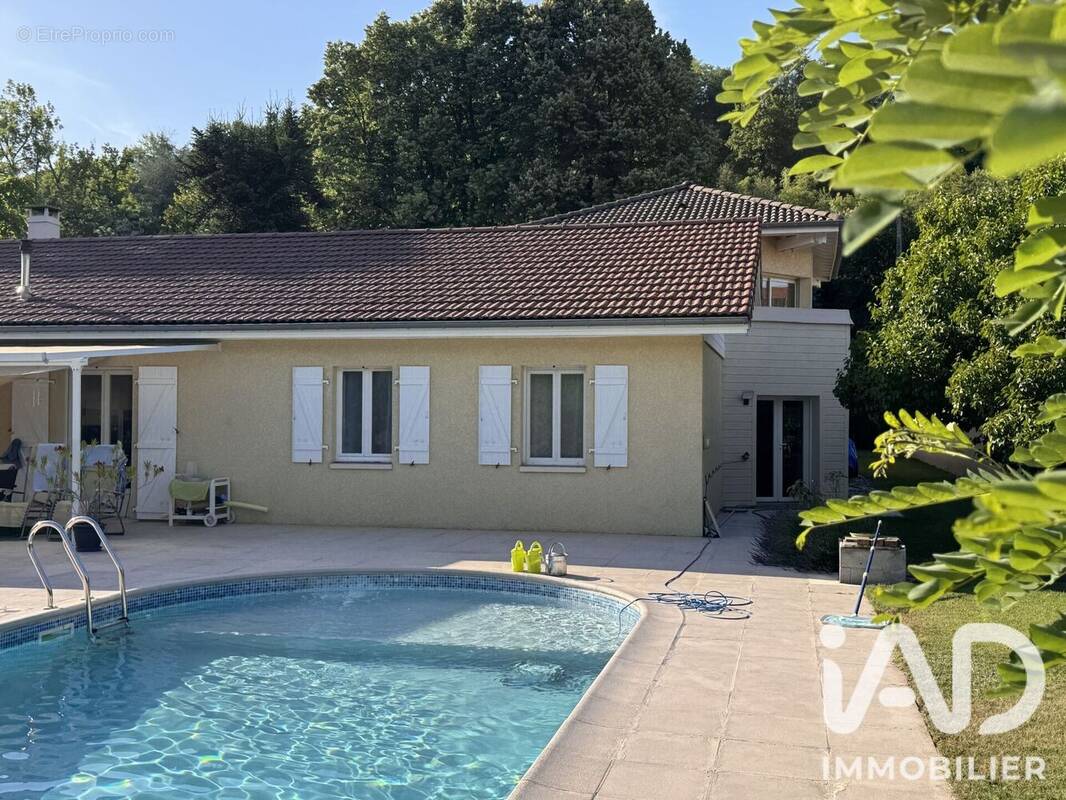 Photo 1 - Maison à REAUMONT