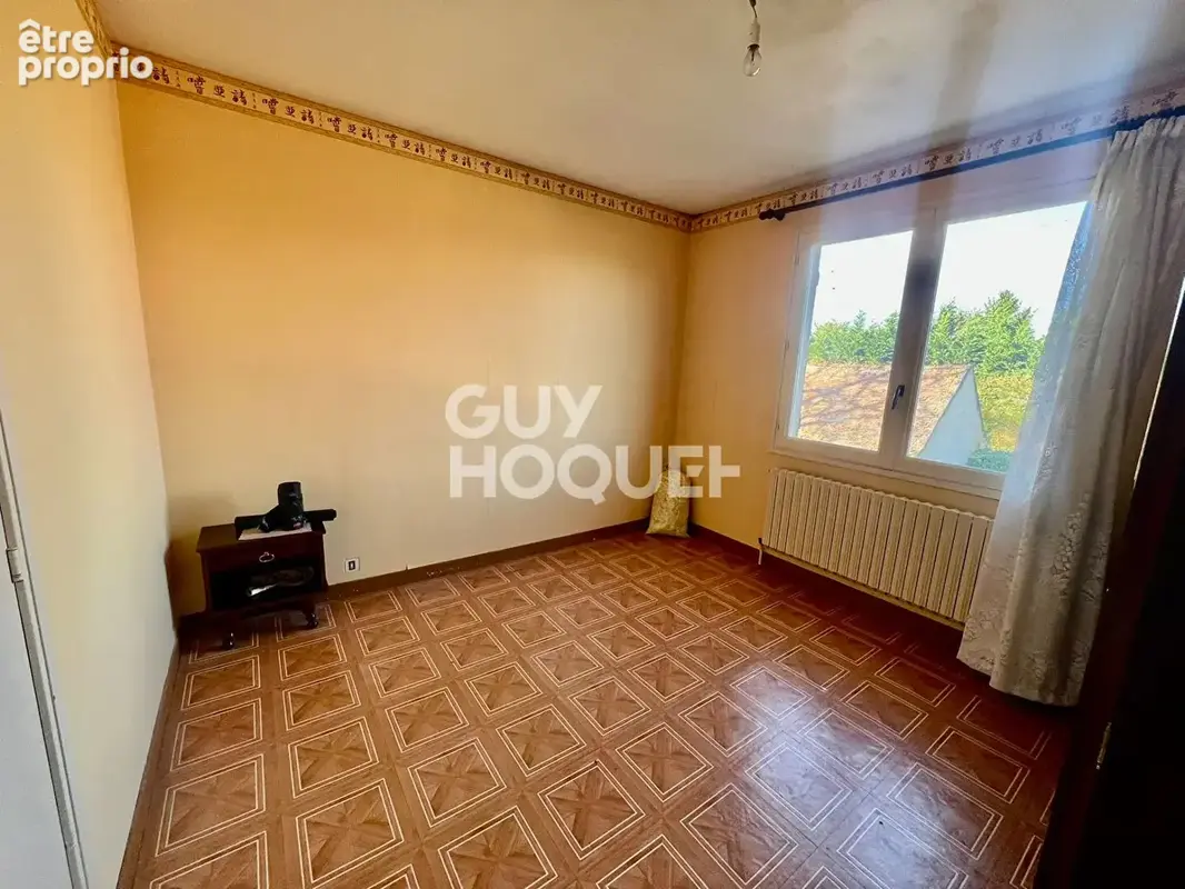 COGNAT LYONNE - Maison T5 d'environ 135 m², terrain de 2168 m² - photo 10