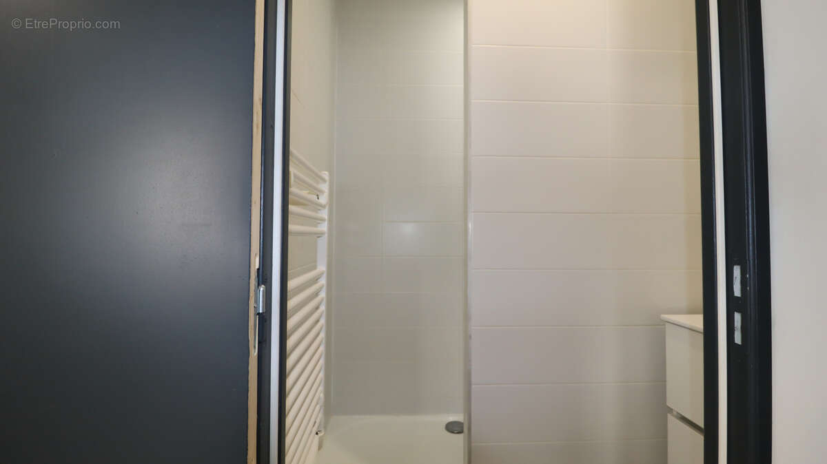 Appartement à SURY-LE-COMTAL