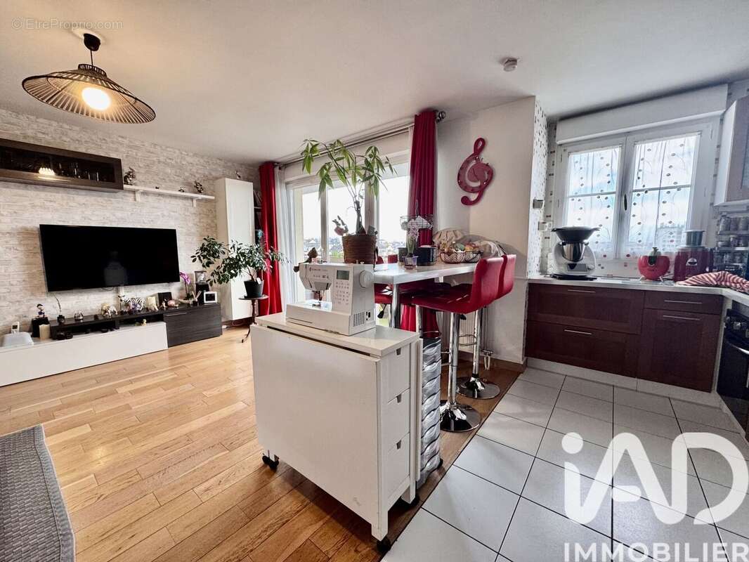 Photo 2 - Appartement à BRETIGNY-SUR-ORGE