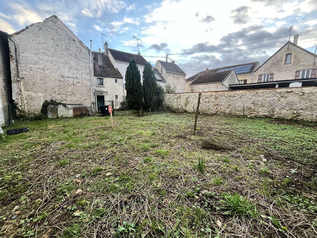 Maison de 126m 2 à rénover - photo 12
