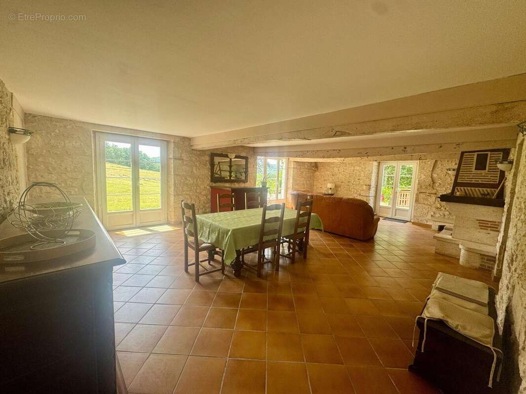 Photo 4 - Maison à PUJOLS