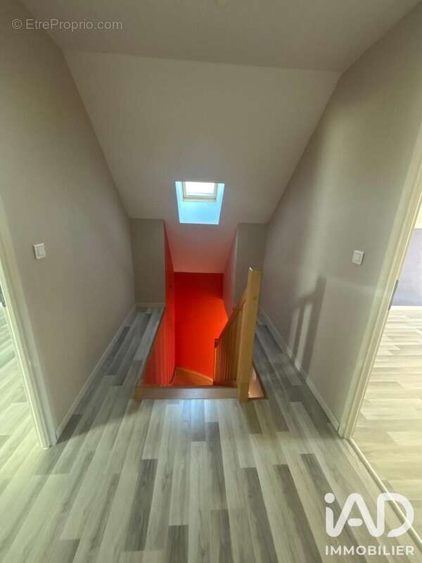 Maison 115 m² à Autrey-Les-Gray  - photo 8