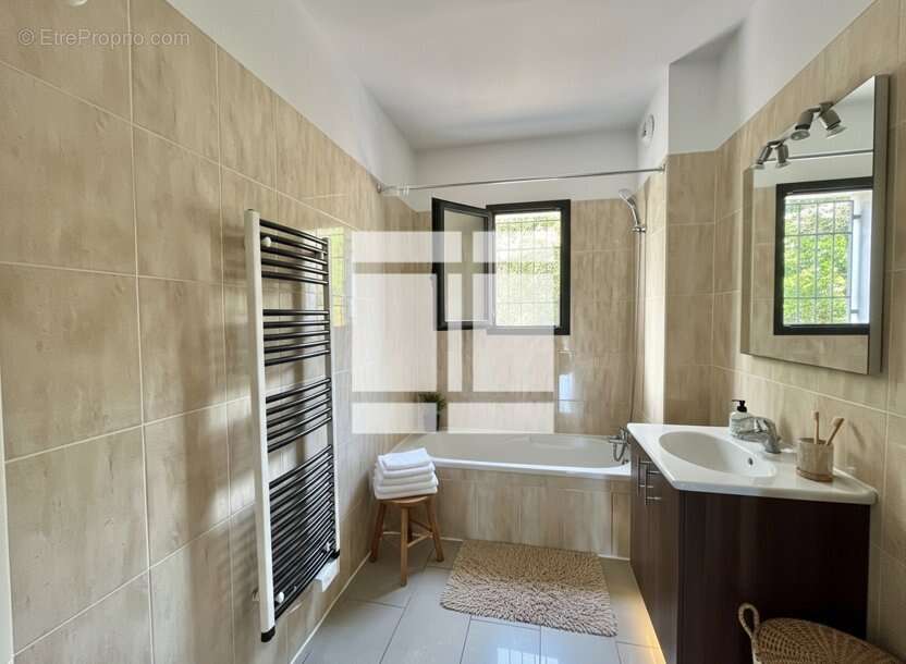 Appartement à PORTO-VECCHIO