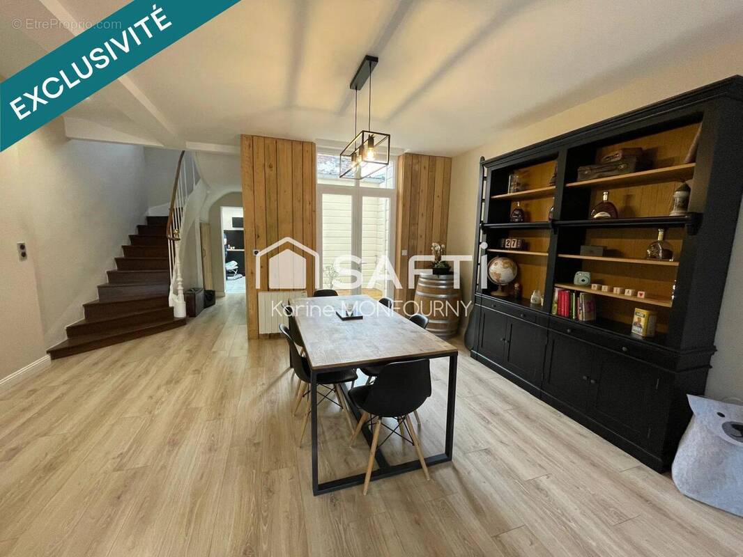 Photo 1 - Maison à SAINT-QUENTIN