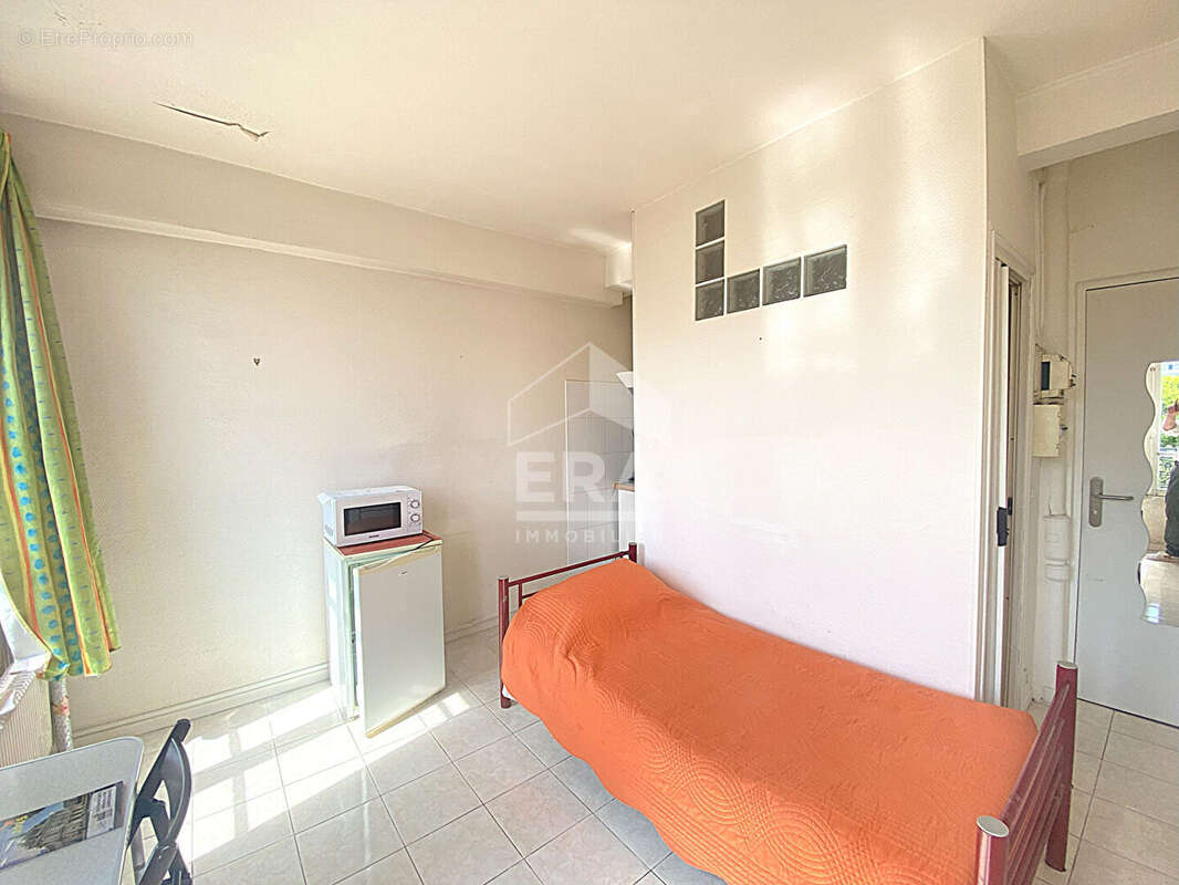 Appartement à LEVALLOIS-PERRET