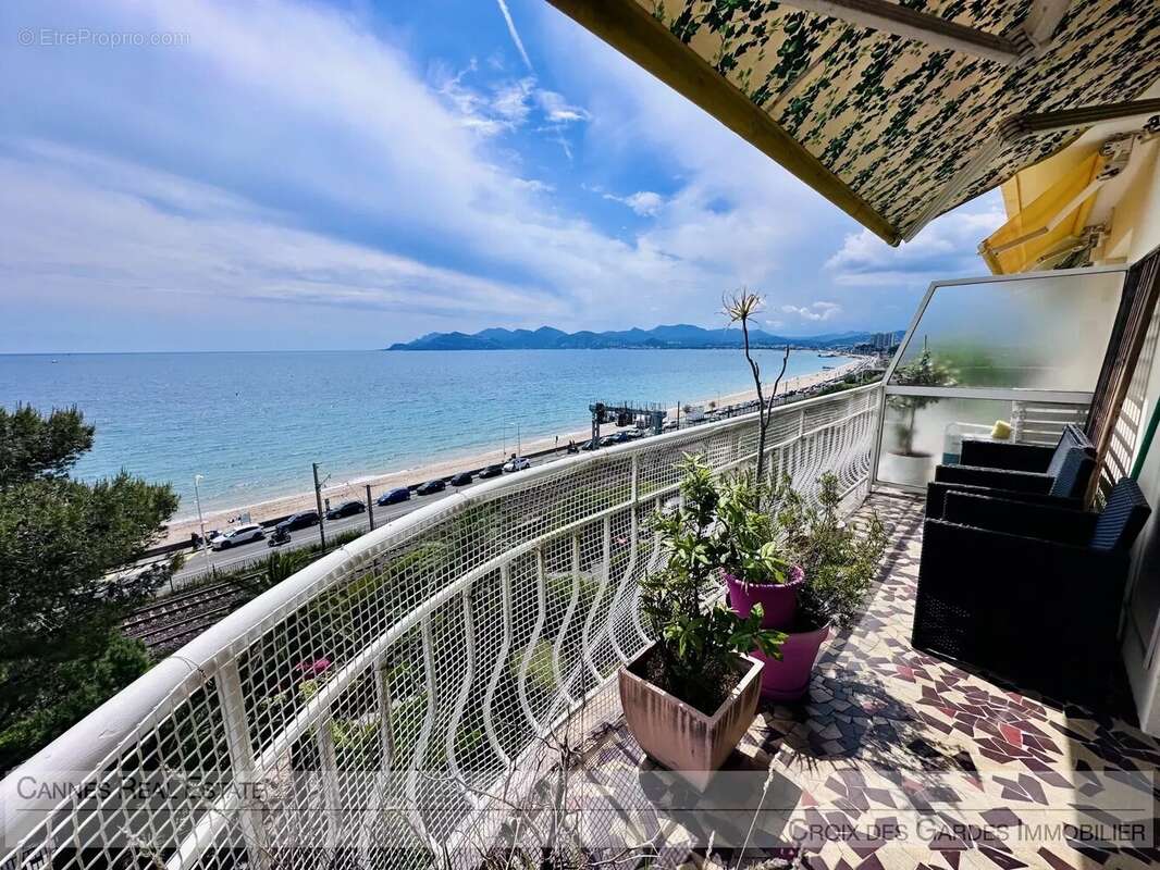 Appartement à CANNES