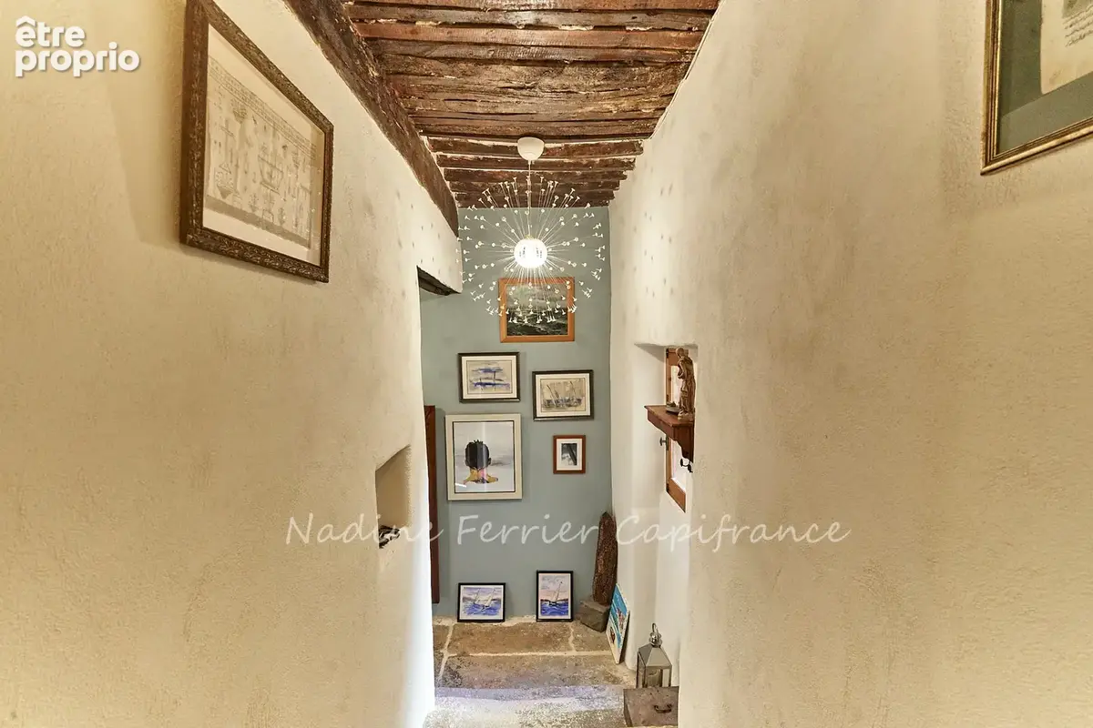 Jouques (13) – grande maison de village rénovée – 215 m² – 4 chambres – terrasse panoramique - photo 16