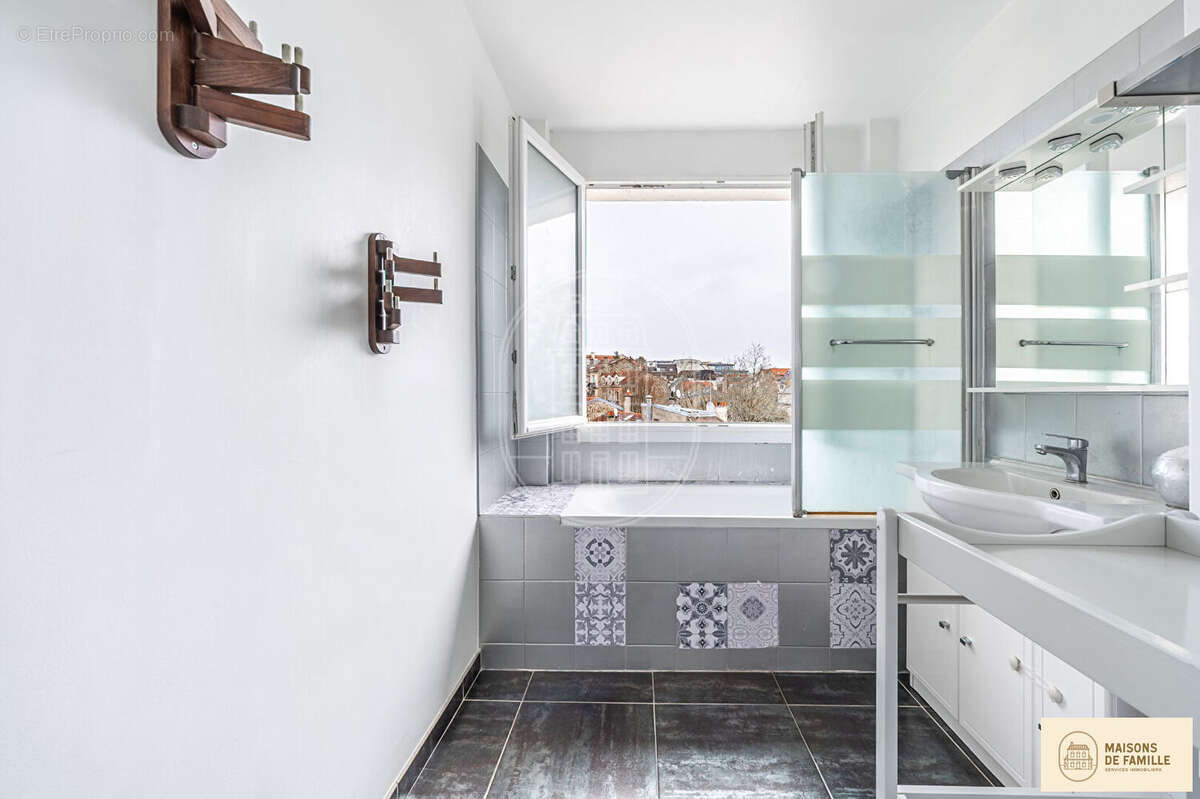 Appartement à GARCHES