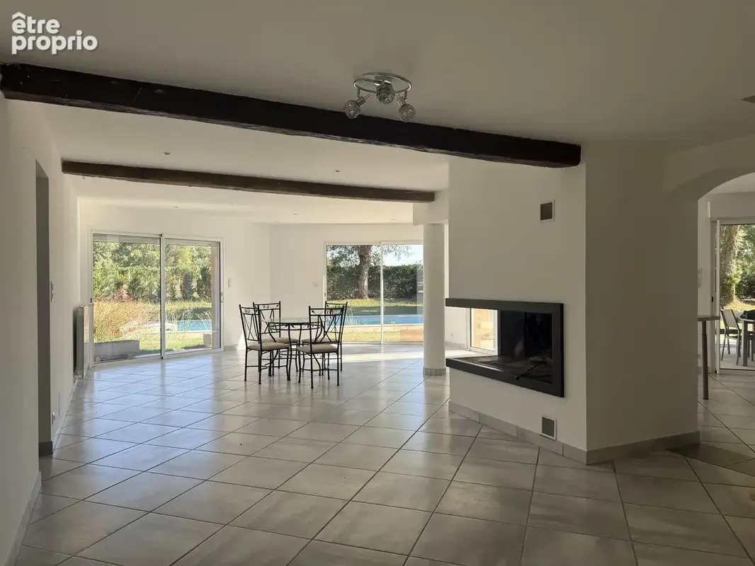 Maison avec piscine et parc boisé—Sainte-Maure-de-Peyriac - photo 5